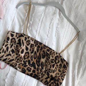 Leopard jagger and stone top